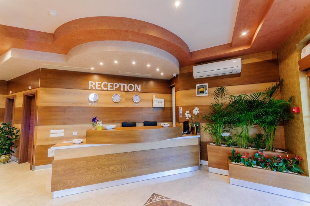 Hotel Alisa Павел-Баня Экстерьер фото