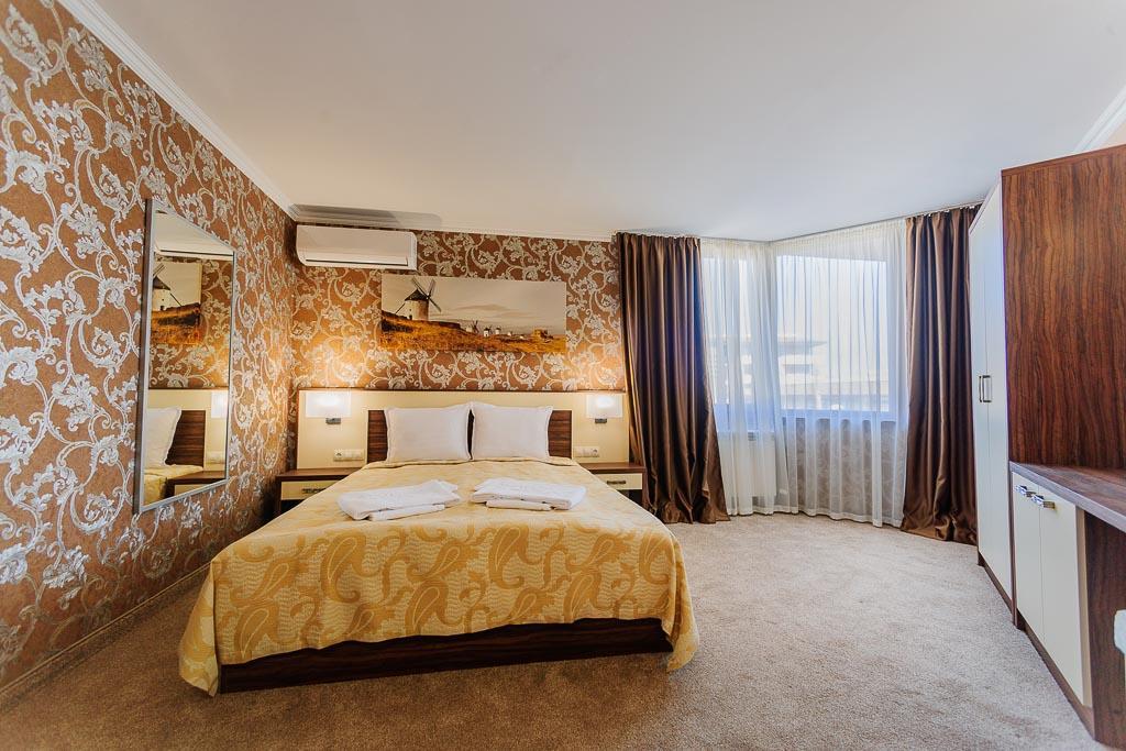 Hotel Alisa Павел-Баня Экстерьер фото